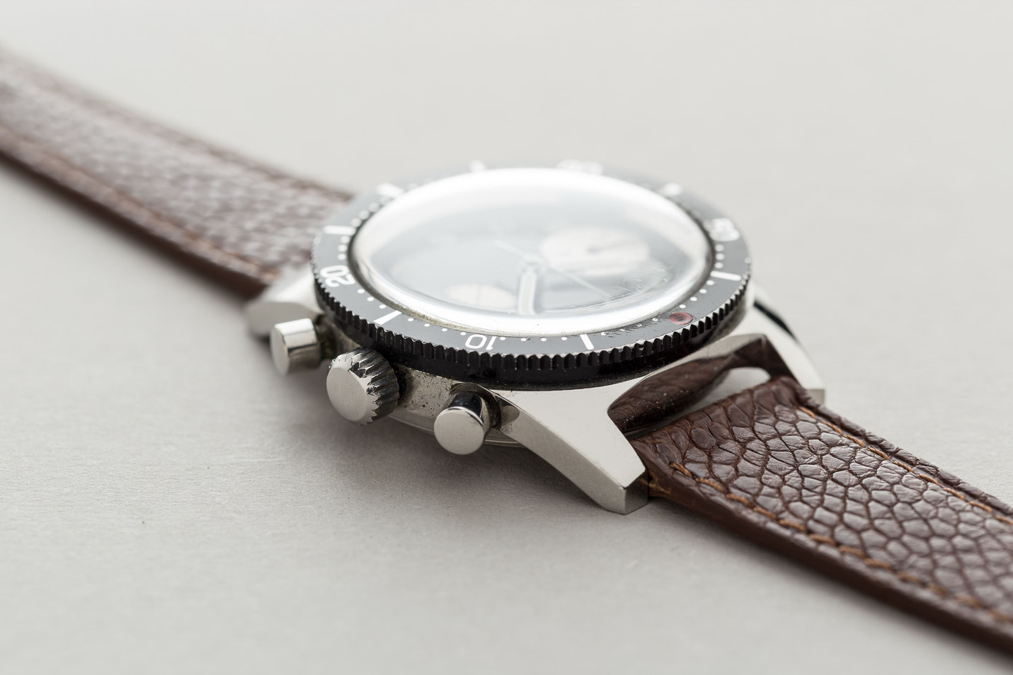 Sinn 102 Vintage Oversize Flyback Chronograph | Shuck the Oyster ...