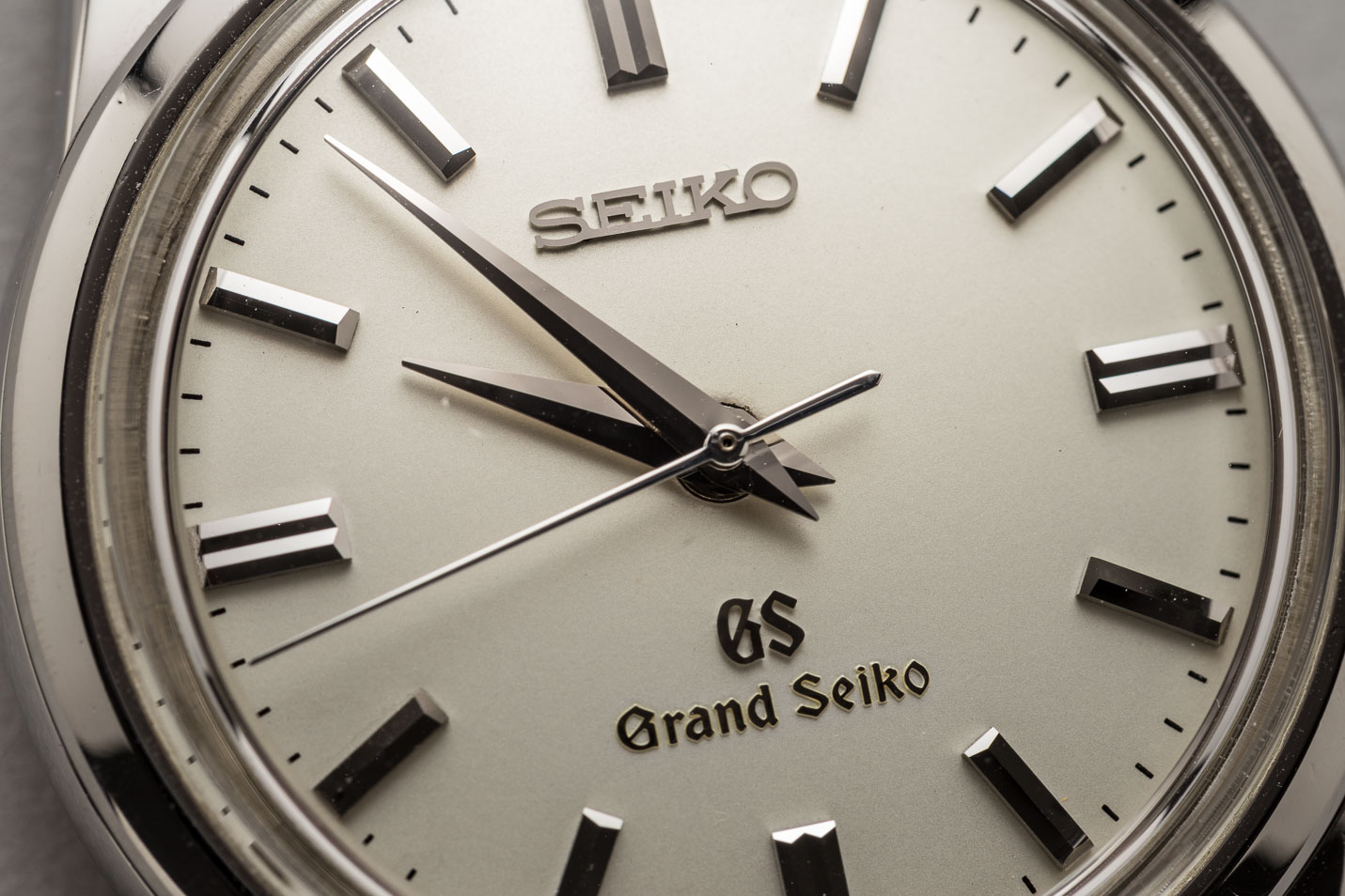 Grand Seiko Sbgw001 Jdm Shuck The Oyster Vintage Watches